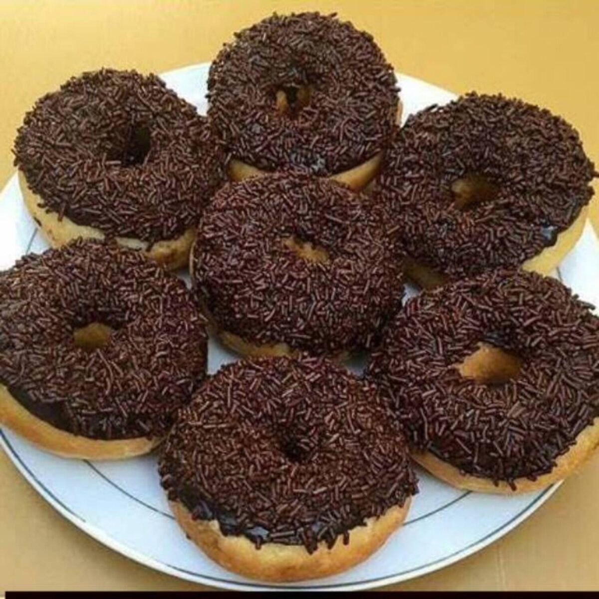 Donat Cokelat